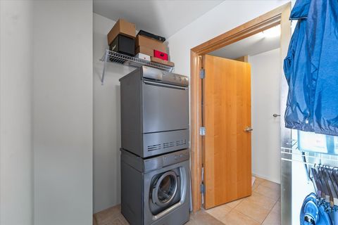 Tiny photo for 301 N Neil Street #606, Champaign, IL 61820 (MLS # 12463032)