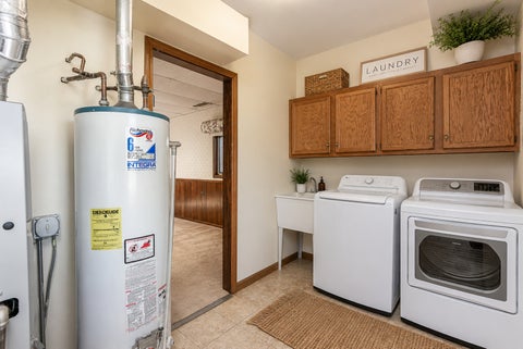 Tiny photo for 12812 Terrace Lane, Crestwood, IL 60418 (MLS # 12741606)