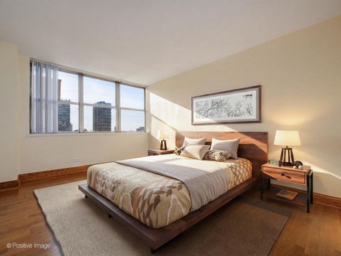Tiny photo for 6301 N Sheridan Road #14-O, Chicago, IL 60660 (MLS # 12620360)