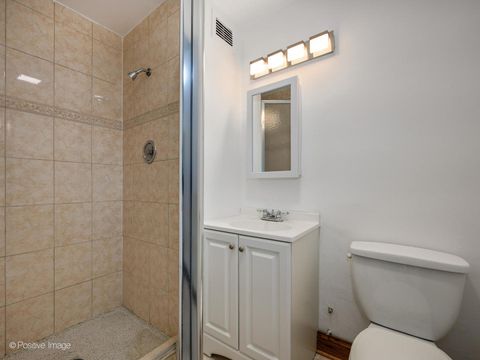 Tiny photo for 6301 N Sheridan Road #14-O, Chicago, IL 60660 (MLS # 12620360)