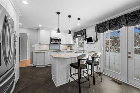 Tiny photo for 440 Burnt Ember Lane, Buffalo Grove, IL 60089 (MLS # 12525221)