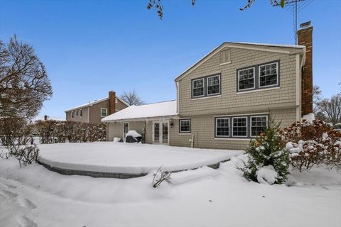 Tiny photo for 440 Burnt Ember Lane, Buffalo Grove, IL 60089 (MLS # 12525221)