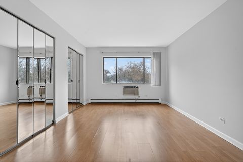 Tiny photo for 6670 S BRAINARD Avenue #209, Countryside, IL 60525 (MLS # 12537339)