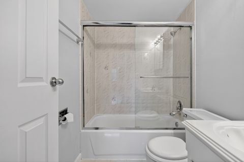 Tiny photo for 6670 S BRAINARD Avenue #209, Countryside, IL 60525 (MLS # 12537339)