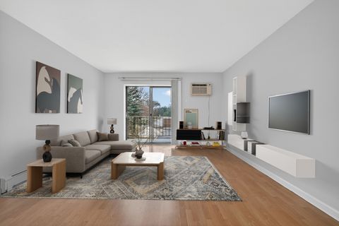 Tiny photo for 6670 S BRAINARD Avenue #209, Countryside, IL 60525 (MLS # 12537339)