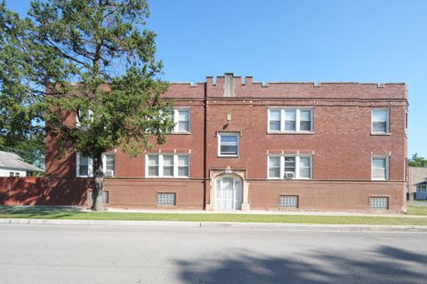 1302 W 98th Place Chicago IL 60643