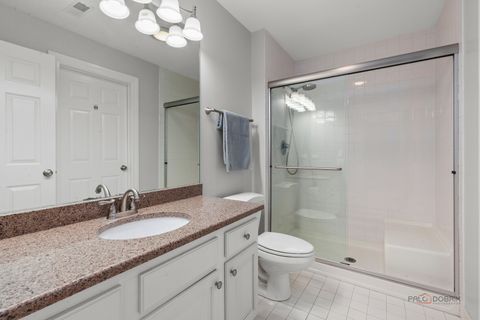 Tiny photo for 13 Kensington Drive, North Barrington, IL 60010 (MLS # 12571927)