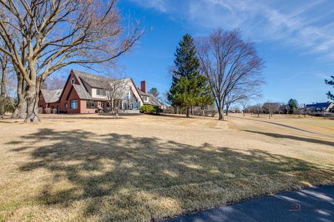 Tiny photo for 13 Kensington Drive, North Barrington, IL 60010 (MLS # 12571927)