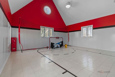 Tiny photo for 13 Kensington Drive, North Barrington, IL 60010 (MLS # 12571927)