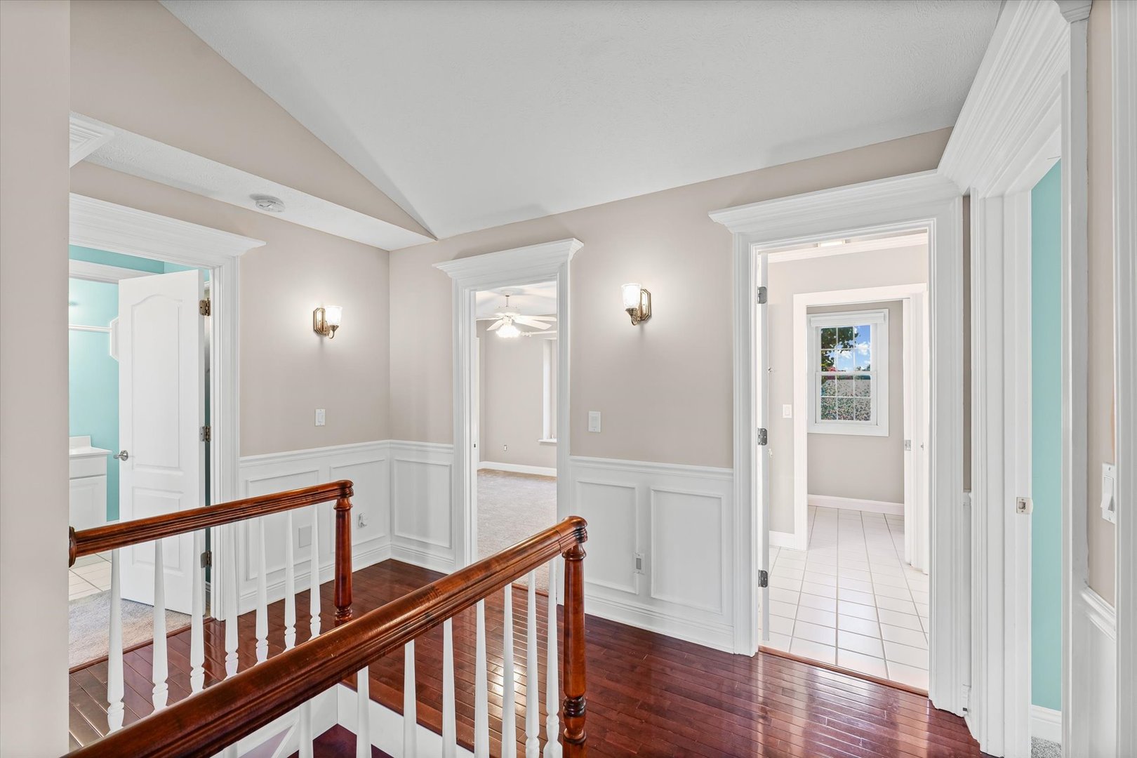 Bloomington, Illinois 61704, United States, 5 Bedrooms Bedrooms, ,5 BathroomsBathrooms,Residential,Active,241425