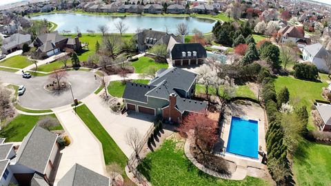 Tiny photo for 1 Windsong Way, Bloomington, IL 61704 (MLS # 12508618)