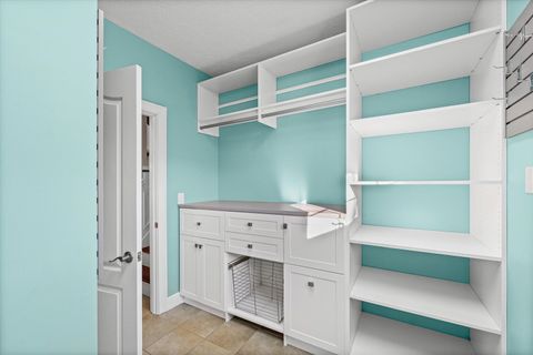 Tiny photo for 1 Windsong Way, Bloomington, IL 61704 (MLS # 12508618)