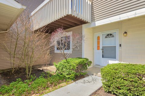 194 Brandywine Court 194 Vernon Hills IL 60061