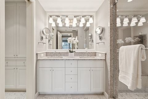 Tiny photo for 132 E DELAWARE Place #4803, Chicago, IL 60611 (MLS # 12412135)