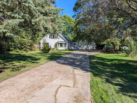 Tiny photo for 1605 S Carroll Avenue, Freeport, IL 61032 (MLS # 12778128)