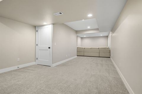 Tiny photo for 10 Prenzler Drive, Bloomington, IL 61704 (MLS # 12490742)