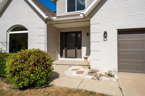 Tiny photo for 10 Prenzler Drive, Bloomington, IL 61704 (MLS # 12490742)