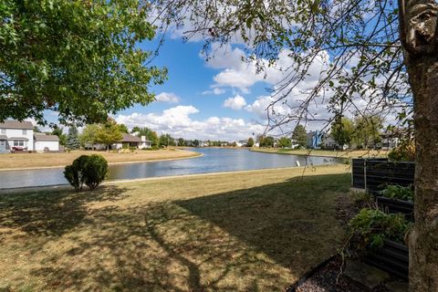 Tiny photo for 10 Prenzler Drive, Bloomington, IL 61704 (MLS # 12490742)