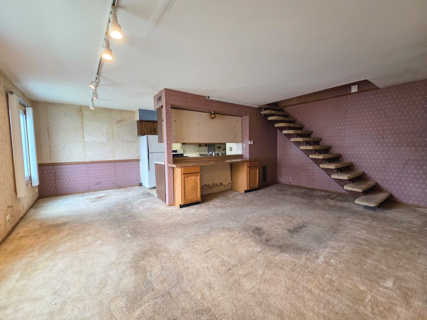 1481 QUAKER Lane 117B