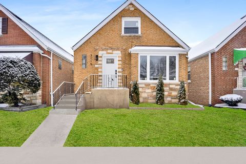 Photo of 3115 N Austin Avenue, Chicago, IL 60634 (MLS # 12559951)