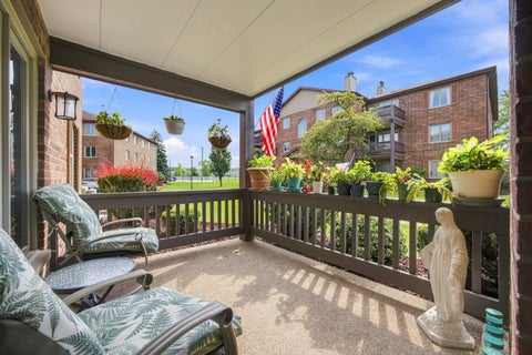 Tiny photo for 6413 Oak Forest Avenue #1S, Tinley Park, IL 60477 (MLS # 12759372)