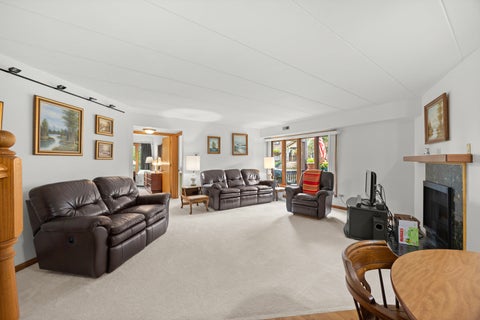 Tiny photo for 6413 Oak Forest Avenue #1S, Tinley Park, IL 60477 (MLS # 12759372)