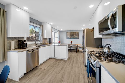 Tiny photo for 1028 W Park Place Drive, Bartlett, IL 60103 (MLS # 12483366)