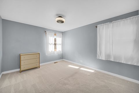 Tiny photo for 1028 W Park Place Drive, Bartlett, IL 60103 (MLS # 12483366)