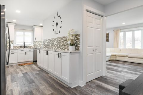 Tiny photo for 730 Skyline Drive, Barrington, IL 60010 (MLS # 12573518)