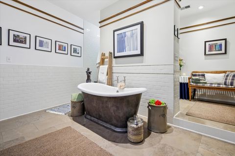 Tiny photo for 130 S Canal Street #425-26, Chicago, IL 60606 (MLS # 12677295)