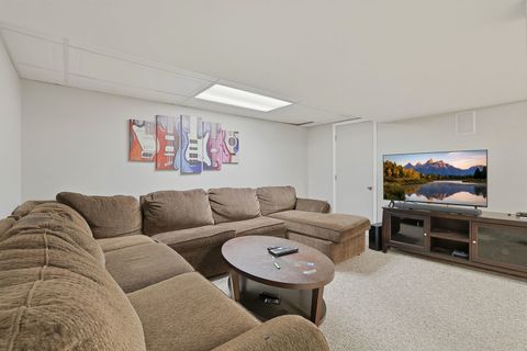 Tiny photo for 2745 Quail Lane, Northbrook, IL 60062 (MLS # 12587900)