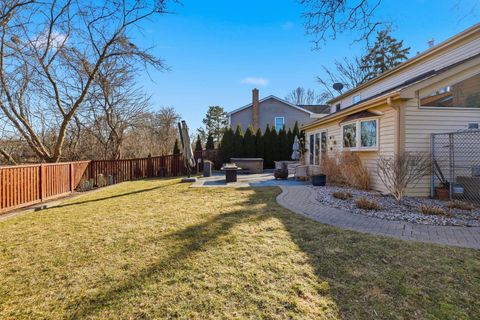 Tiny photo for 2745 Quail Lane, Northbrook, IL 60062 (MLS # 12587900)