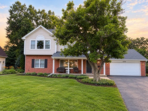 Photo of 232 Linden Road, Northbrook, IL 60062 (MLS # 12769791)