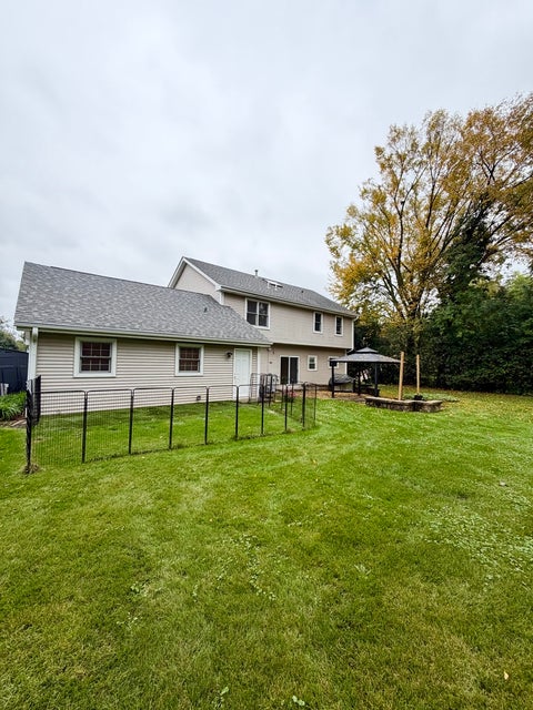 Tiny photo for 232 Linden Road, Northbrook, IL 60062 (MLS # 12769791)