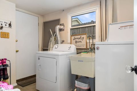 Tiny photo for 1N264 Darling Street, Carol Stream, IL 60188 (MLS # 12600969)