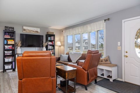 Tiny photo for 1N264 Darling Street, Carol Stream, IL 60188 (MLS # 12600969)