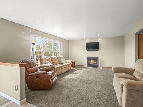 Tiny photo for 7238 Price Drive, Machesney Park, IL 61115 (MLS # 12621159)