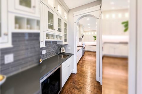 Tiny photo for 5136 GRAND Avenue, Western Springs, IL 60558 (MLS # 12550857)