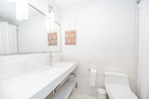 Tiny photo for 70 W Burton Place #2905F, Chicago, IL 60610 (MLS # 12560114)