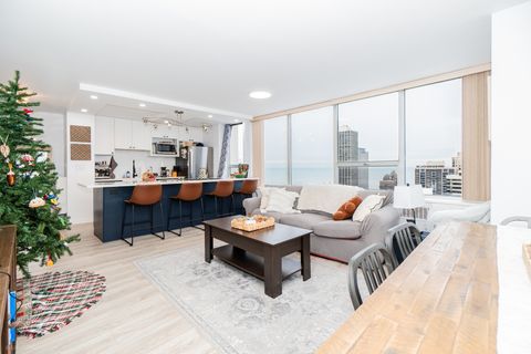 Tiny photo for 70 W Burton Place #2905F, Chicago, IL 60610 (MLS # 12560114)