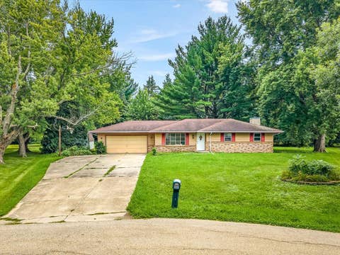 Photo of 3919 Falling Leaf Drive, Rockford, IL 61109 (MLS # 12738216)