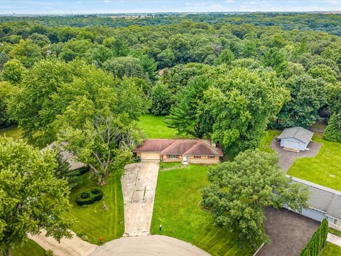 Tiny photo for 3919 Falling Leaf Drive, Rockford, IL 61109 (MLS # 12738216)