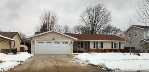 328 Wellington Avenue Elk Grove Village IL 60007