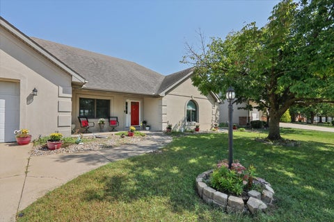 Tiny photo for 406 Beringer Circle, Urbana, IL 61802 (MLS # 12792335)