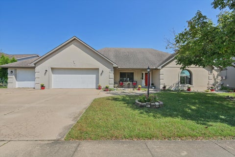 Photo of 406 Beringer Circle, Urbana, IL 61802 (MLS # 12792335)