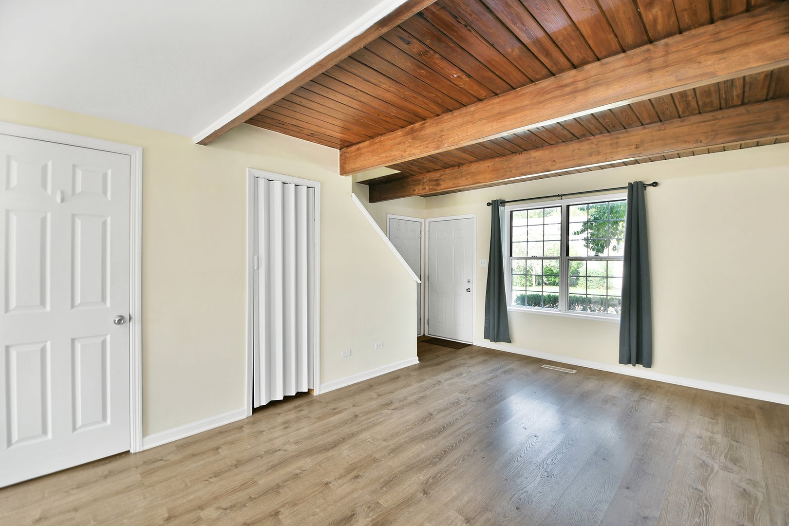 1973 Westview Lane