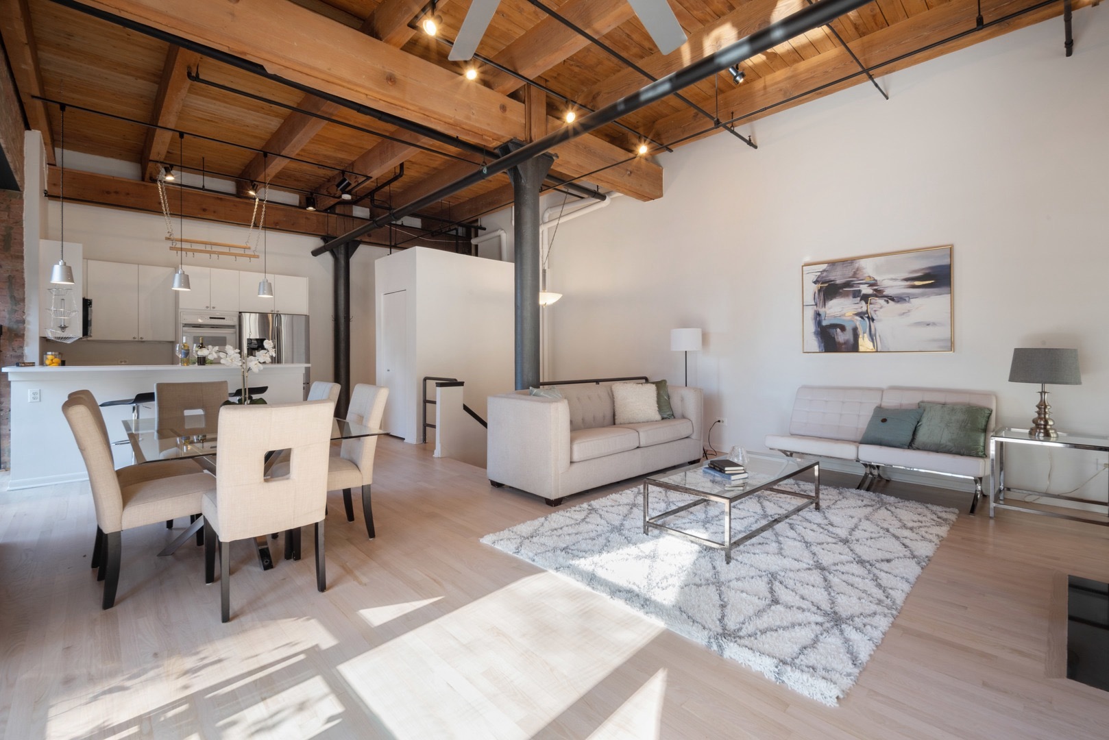 701 W Jackson Boulevard 108