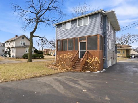 Tiny photo for 1627 S 14th Avenue, Maywood, IL 60153 (MLS # 12571422)
