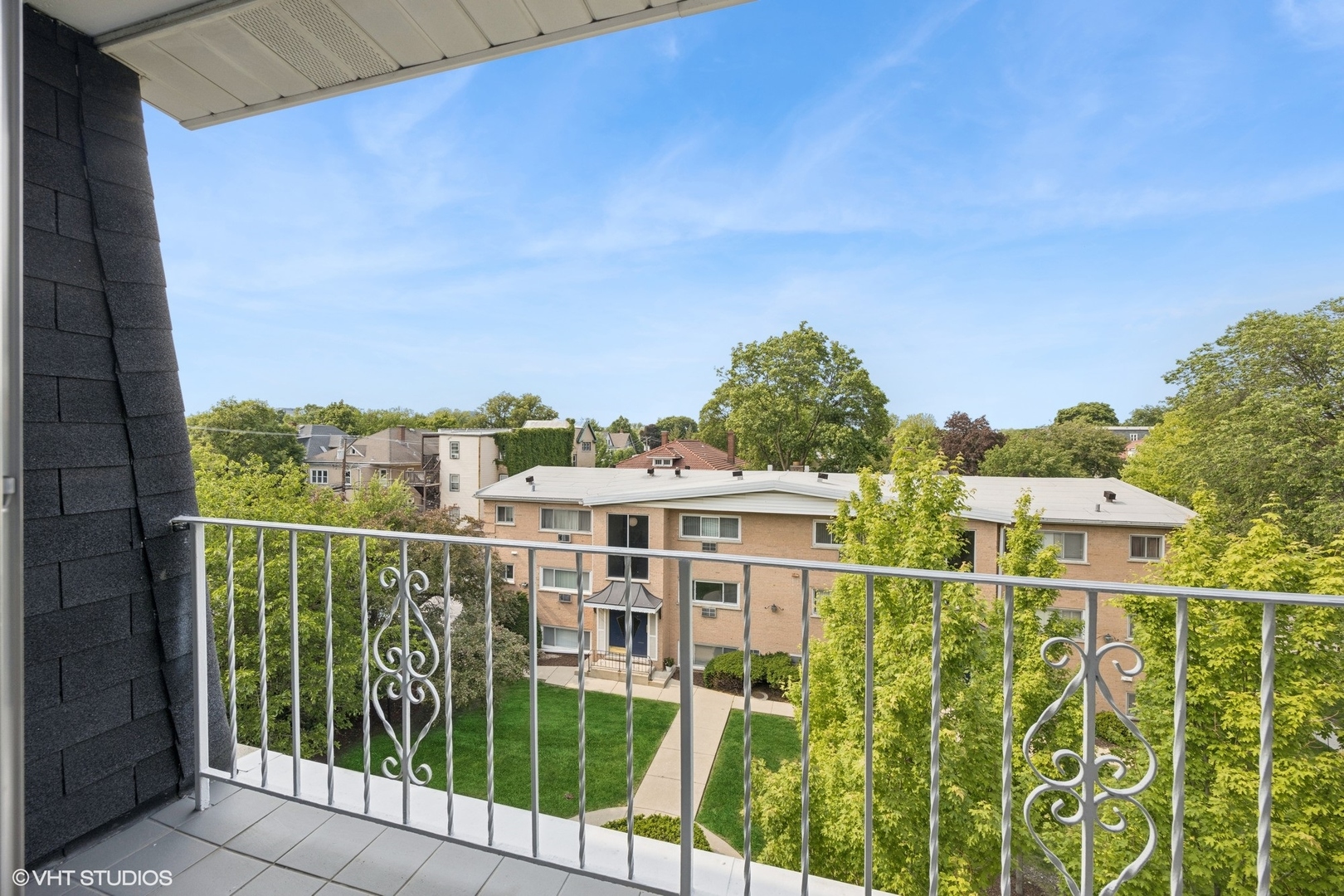 415 Wesley Avenue 45