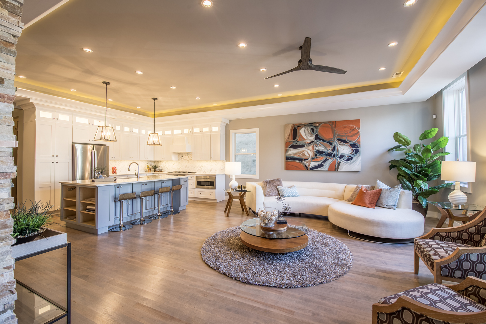 441 E Oakwood Boulevard 3